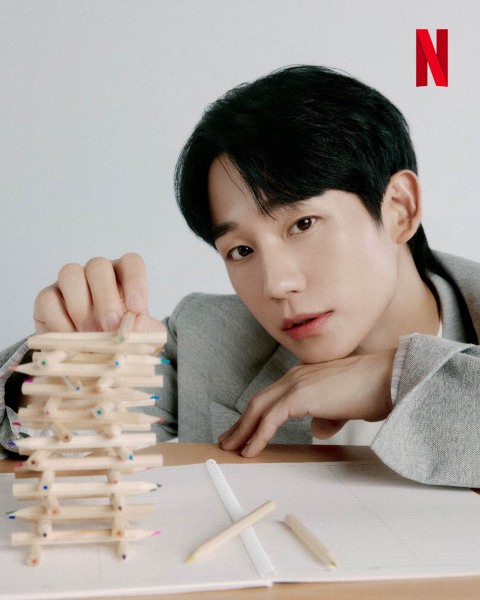 Netflixth tweet media