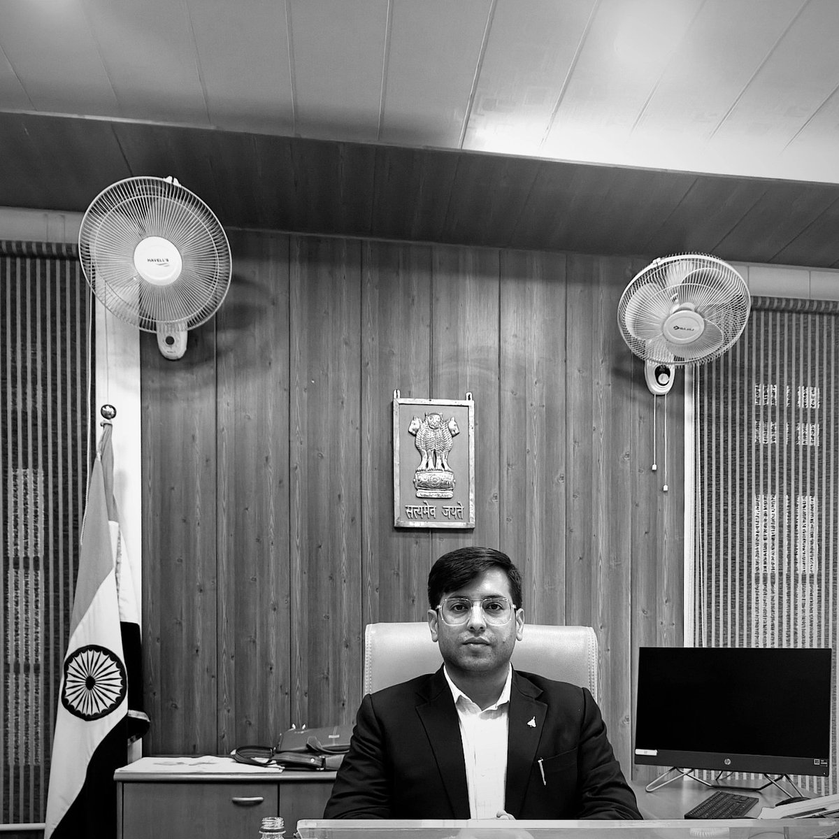 Abhi1shrma's tweet photo. Life Update : Joined as  Deputy Commissioner, #Rajouri
#JaiHind @diprjk https://t.co/RU2kg0ct4D