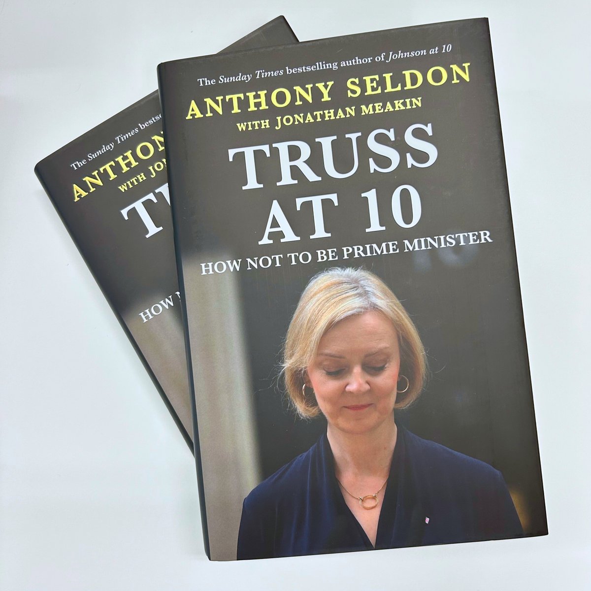 NorthbankTalent's tweet image. Arrived in the office: TRUSS AT 10 by @AnthonySeldon
The shortest-serving prime minister in history.
The first former leader to lose their seat since 1935.
An inside look at how it all went so wrong.
Published 29 August by @AtlanticBooks. Pre-order: linktr.ee/trussat10