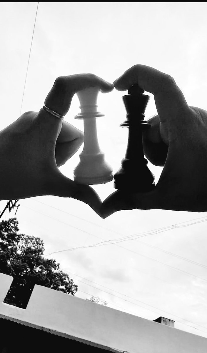 mpchessofficial's tweet photo. Happy World Photography Day! https://t.co/UGUQqhPy5a