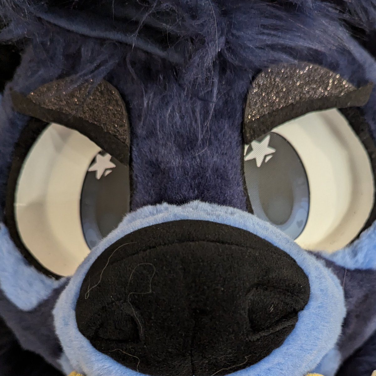 1Doggo's tweet image. Hey you!! Yes. You. 

Do you like pizza? :3

#furry #fursuit