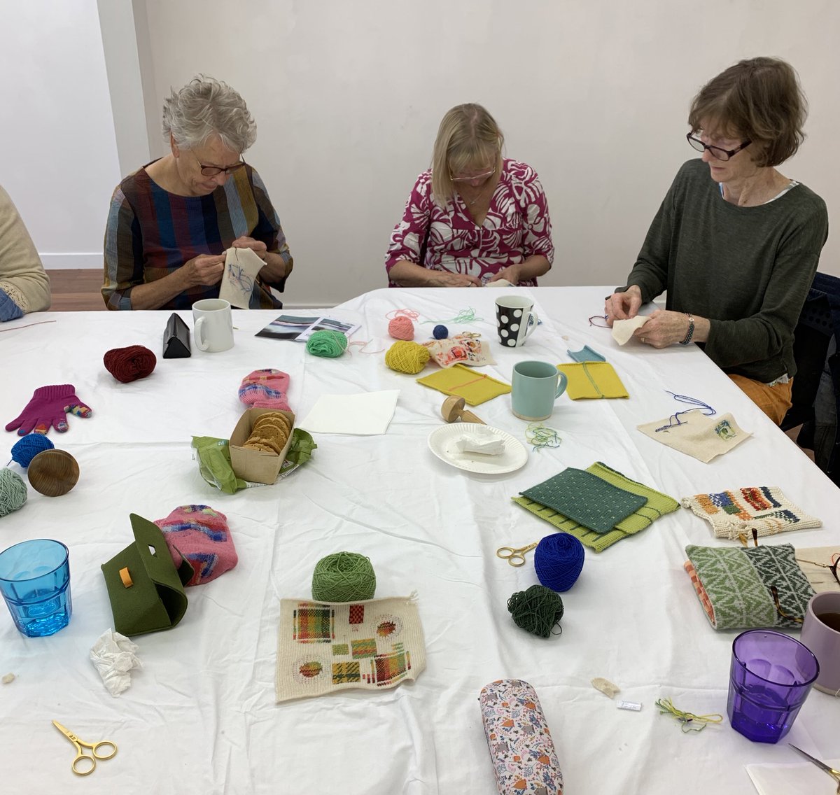 collingwoodnorr's tweet photo. Really enjoyed teaching my first in person darning workshop of the year yesterday! Looking forward to the next one! 

#darning #darningworkshop #galashiels #scottishborders #visiblemending https://t.co/4mZBOIAT8x