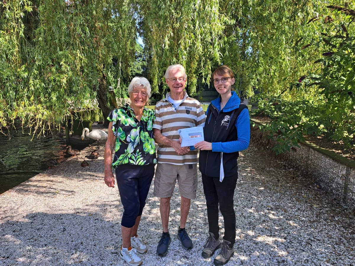 • Donatie diamanten huwelijk •
Hans en Erika Bijl! Zij hebben hun #diamanten #huwelijk gevierd en in plaats van #cadeaus hebben ze de aanwezigen gevraagd een vrijwillige #bijdrage voor de #Fûgelhelling te geven. Geweldig bedankt namens de dieren! #wildlife #wildopvang #wild