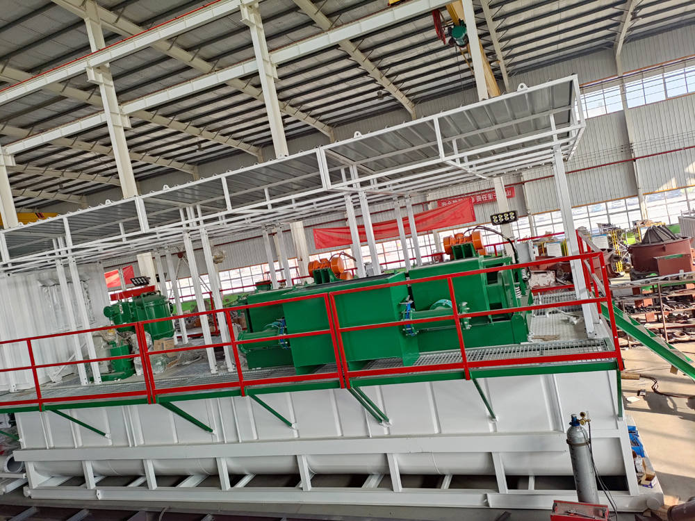 TianRui2023's tweet image. 🌟 Introducing TR Solids Control&apos;s cutting-edge solids control system for #drilling mud systems! Our state-of-the-art equipment is designed to optimize the recovery and handling of drilling mud, revolutionizing drilling operations. 
📩sales@trsolidscontrol.com
 #solidscontrol