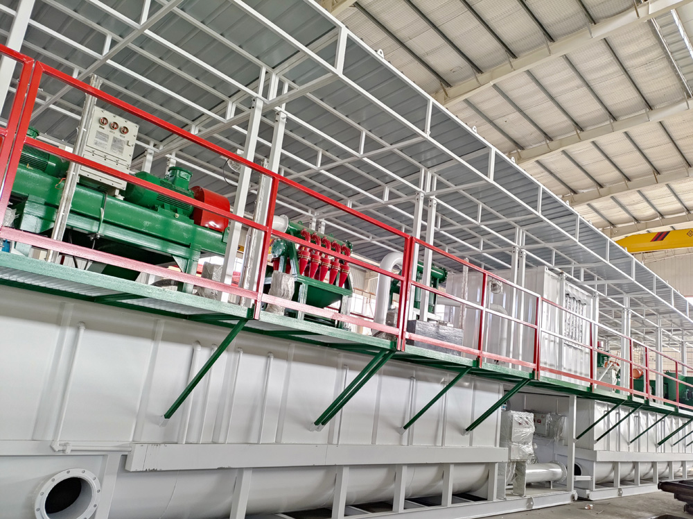 TianRui2023's tweet image. 🌟 Introducing TR Solids Control&apos;s cutting-edge solids control system for #drilling mud systems! Our state-of-the-art equipment is designed to optimize the recovery and handling of drilling mud, revolutionizing drilling operations. 
📩sales@trsolidscontrol.com
 #solidscontrol