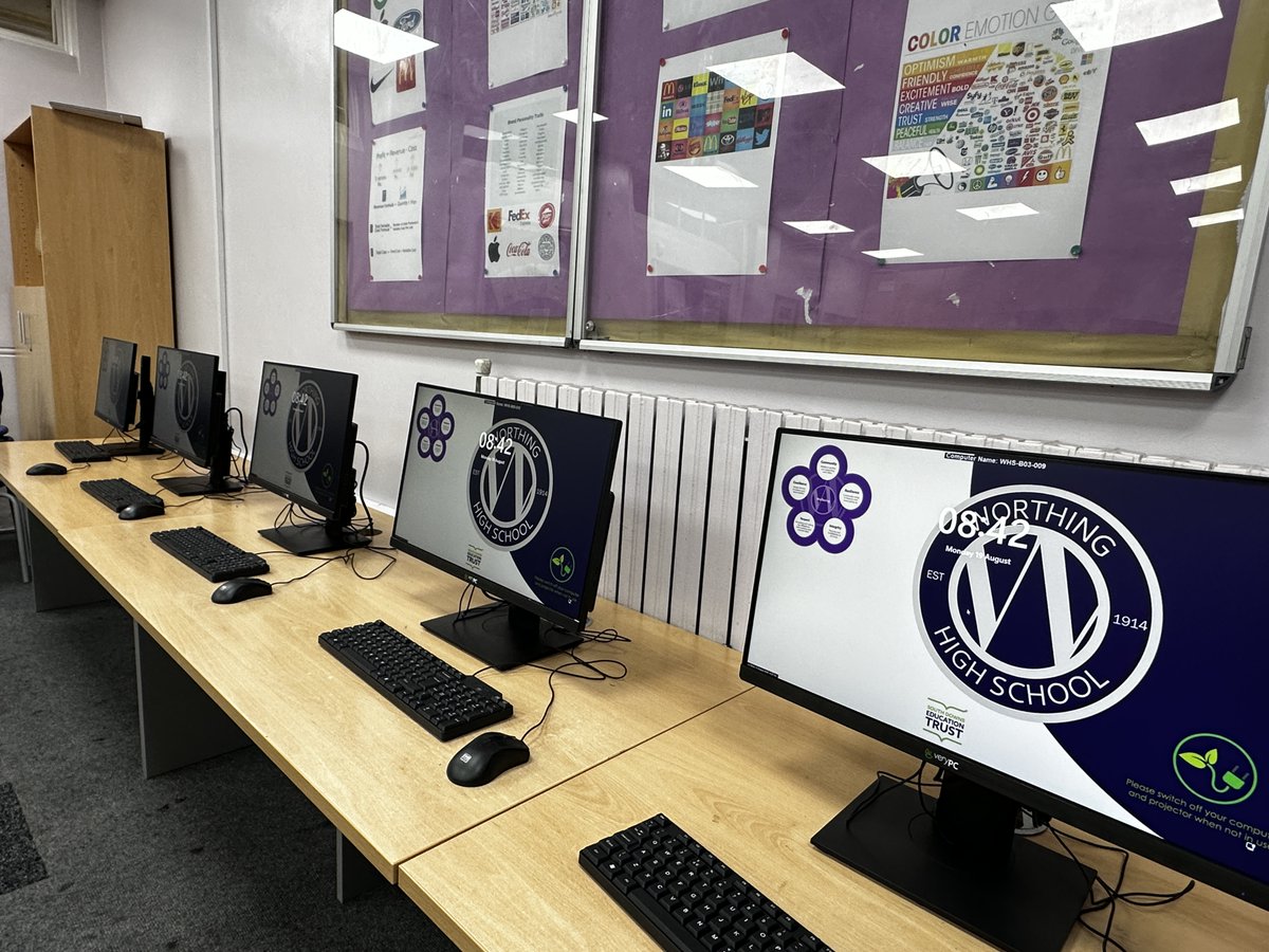 WHS_ITSupport's tweet photo. New PCs installed in one of our IT Suites. @verypc #WIndows11 #VeryPC #NewPC #ITRoom https://t.co/yWLGYhHWi5