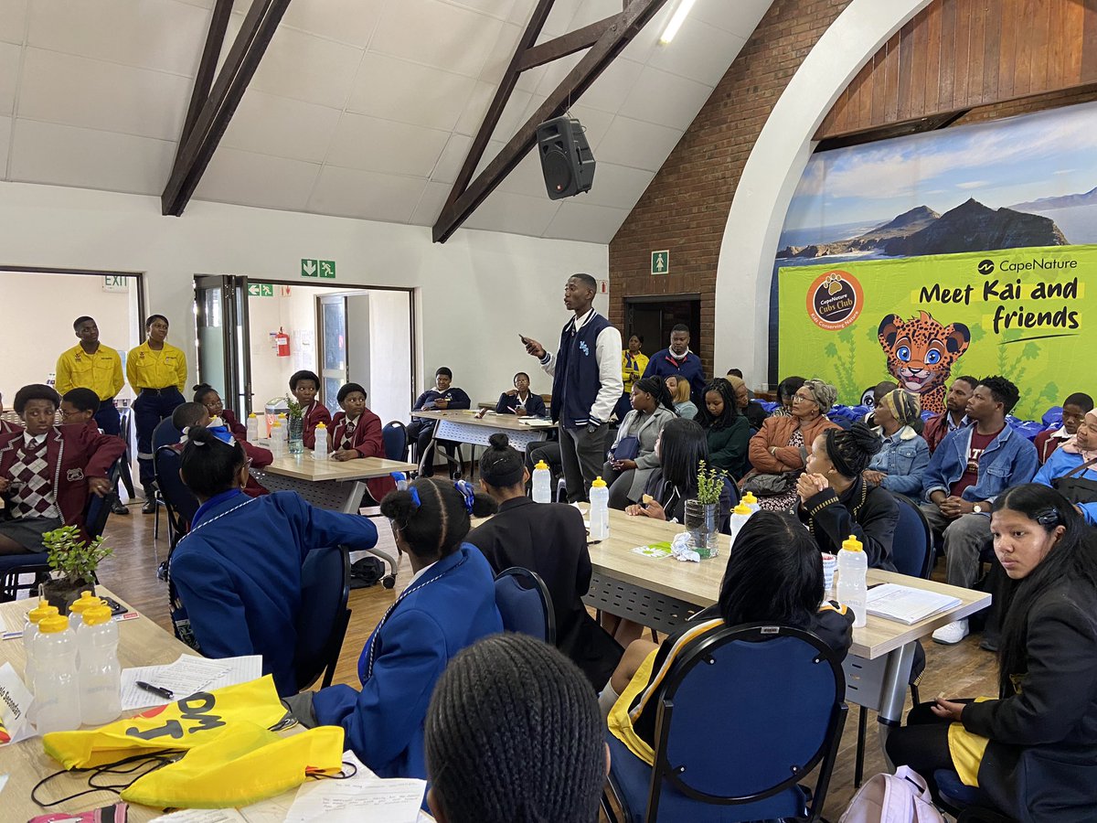 Saep was part of a thought-provoking climate change debate, bringing together students from various schools, including those represented by Sophumelela High school and participants from Stellenbosch. The event aimed to encourage critical thinking and public speaking.
#environment