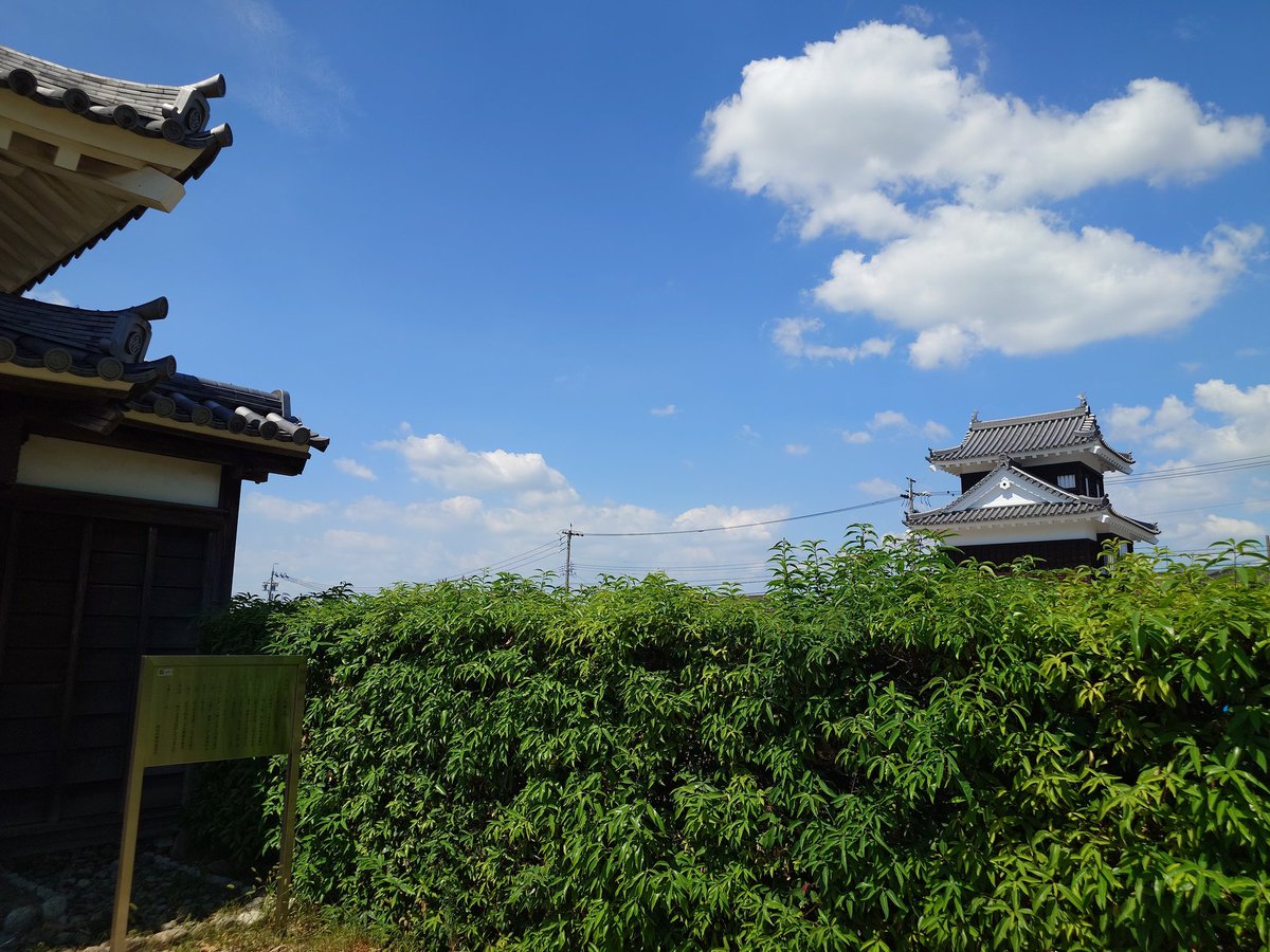 subrow326's tweet image. 西尾城
本丸丑寅櫓と二之丸丑寅櫓がある西尾市歴史公園は当時のごく一部であることがわかります☺️