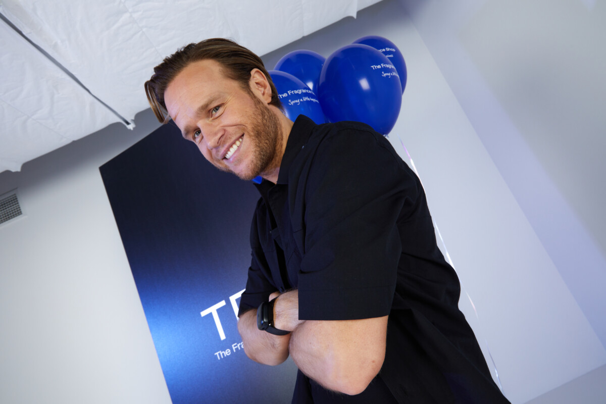 ukfundraising's tweet photo. Olly Murs helps Rays of Sunshine grant 9,000th wish, &amp; more celeb news https://t.co/HKDZGhSLvT https://t.co/2hXGhXVU2D