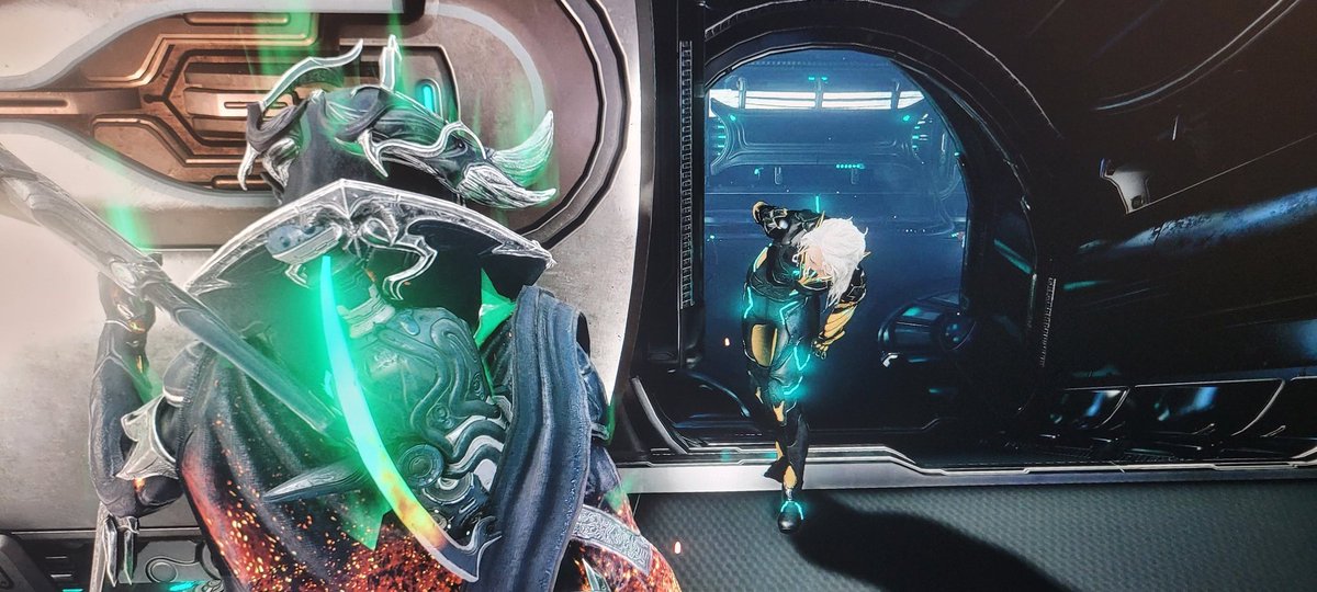Getzeye's tweet photo. @Bungie_Leaks @nightsrun Sneaky little brat https://t.co/Y0OCYYeY2U