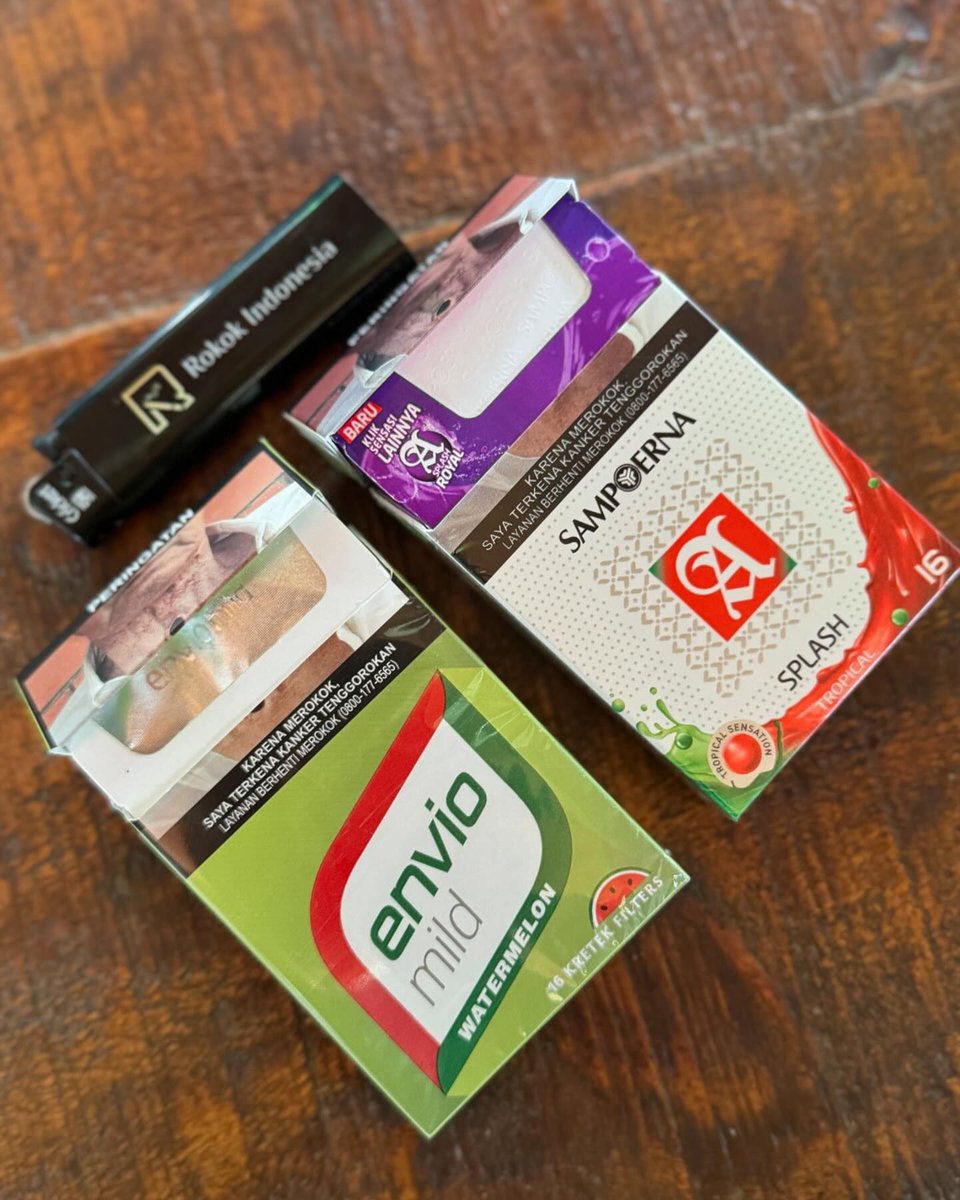 Rokok Indonesia tweet media