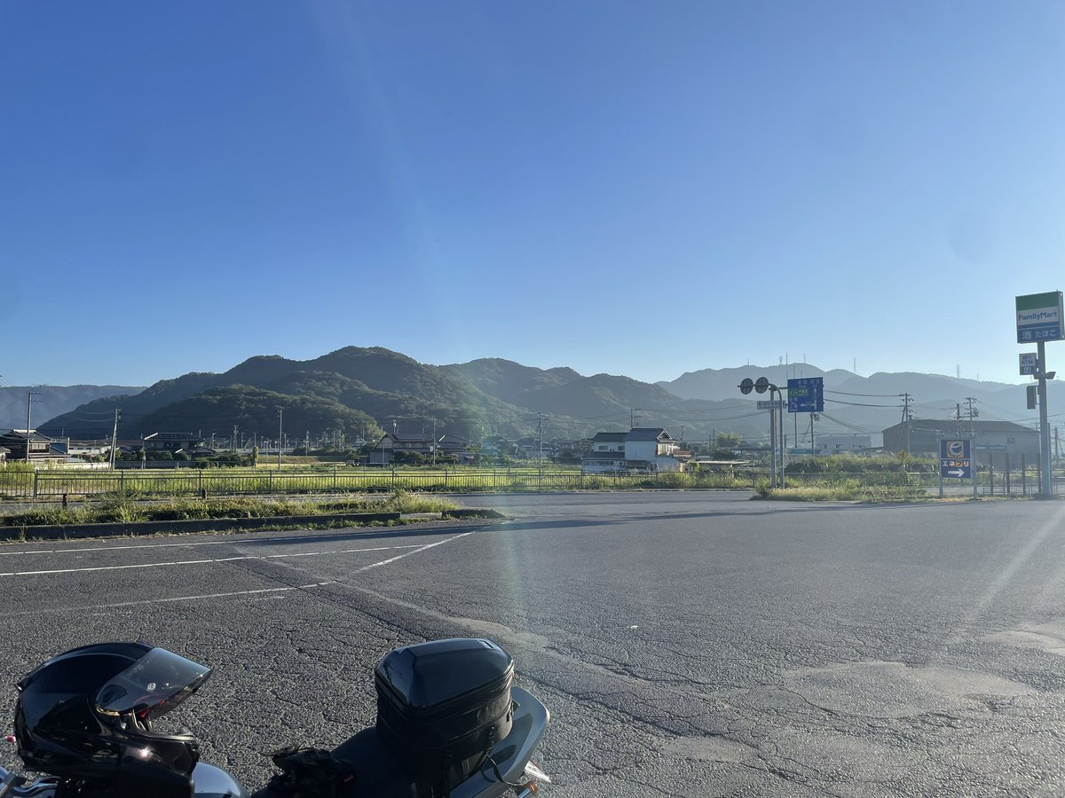 ryu__bike's tweet photo. #8月19日はバイクの日
お盆は九州行ってきました🏍️ https://t.co/OD8yFnwo63
