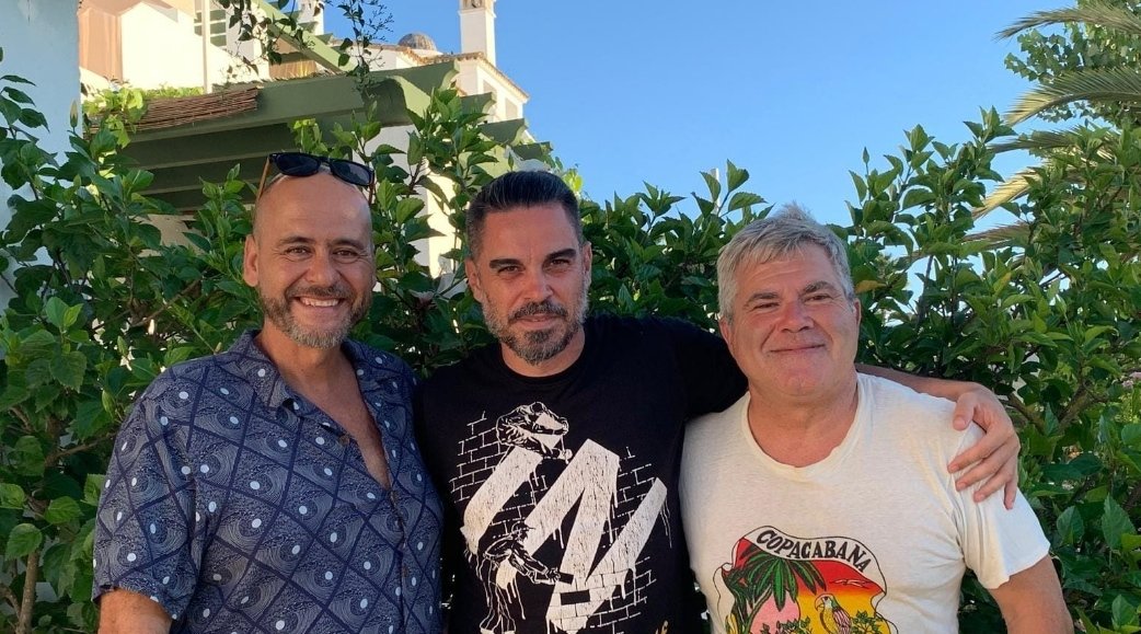 De Cadi, Cadi para el resto del universo.... La invasión. 🤣🎉😚😚😚😚