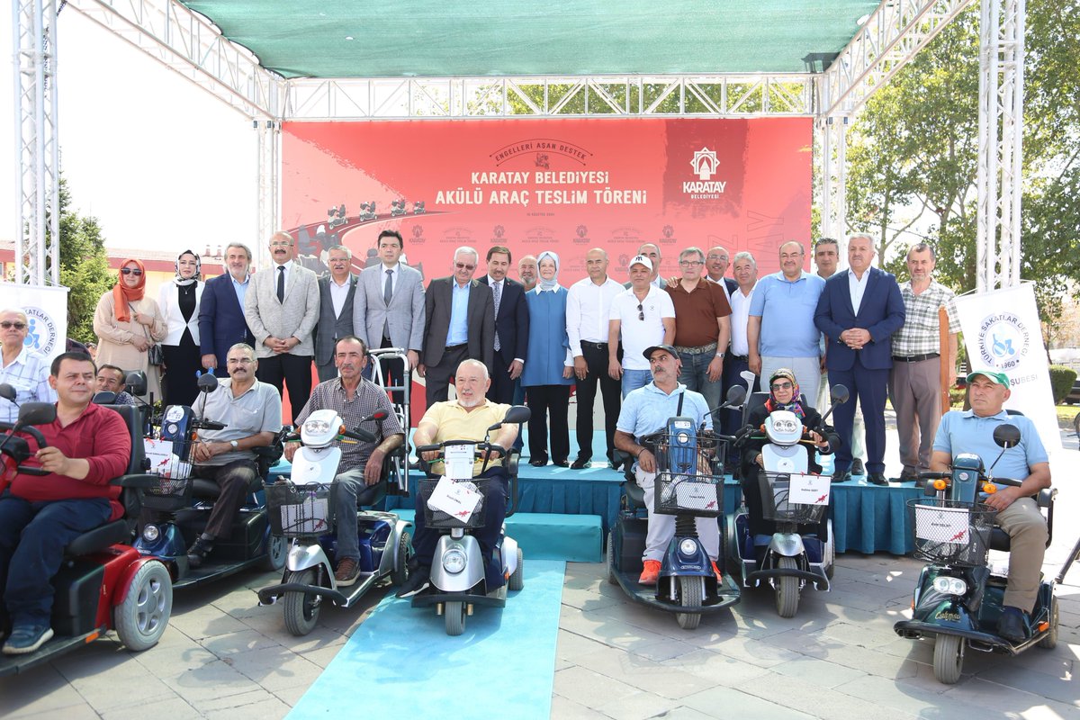 MustafaKavus's tweet photo. Karatay Belediyemiz ve Hollanda Konyalılar Kültür ve Dayanışma Derneği tarafından engelli bireylerimize yönelik gerçekleştirilen akülü araç teslim programına katıldık.

Bu anlamlı proje için Başkanımız @hkilca ve dernek temsilcilerine teşekkür ediyor, araçlarını teslim alan engelli bireylerimize sağlık ve huzur dolu bir ömür diliyorum.