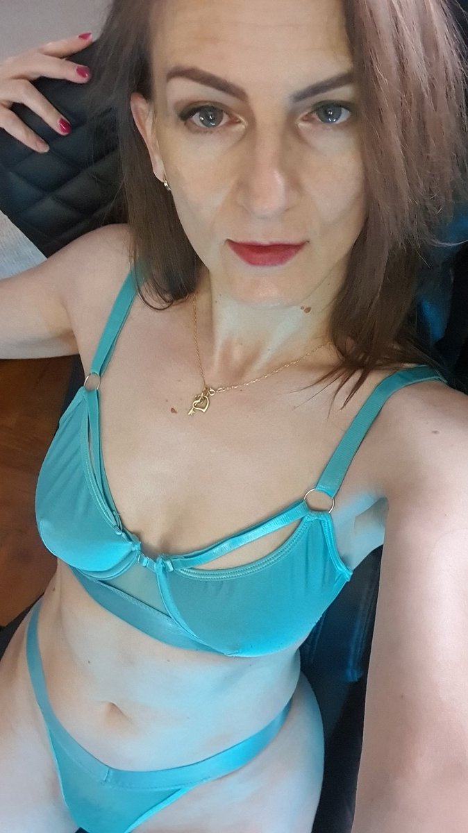 eva_moon91's tweet photo. Folow the breadcrumbs in bio.
#live #fun #camgirl #sexy #chaturbate #domi2 #lush #lovense #milf #squirt #feet #hot https://t.co/Gegam4qa4B