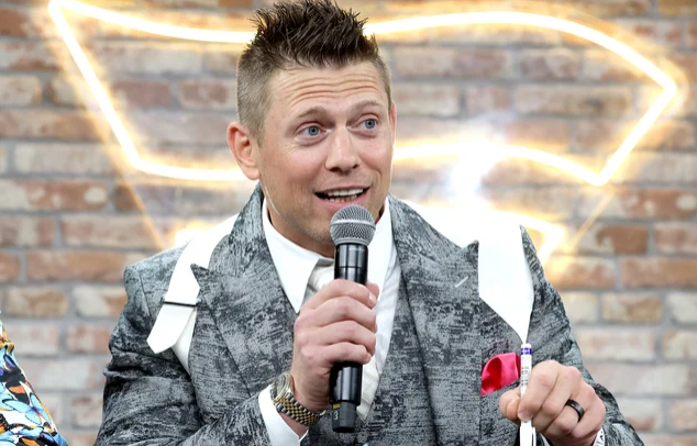 The Miz Wants WWE Raw GM Adam Pearce To Ban This Move

Big Bronson Reed has been causing havoc on WWE Raw, feeling neglected by General Manager Adam Pearce for not receiving opportunities he believes he deserved. Using his finishing move, the Tsunami, Reed has targeted multiple