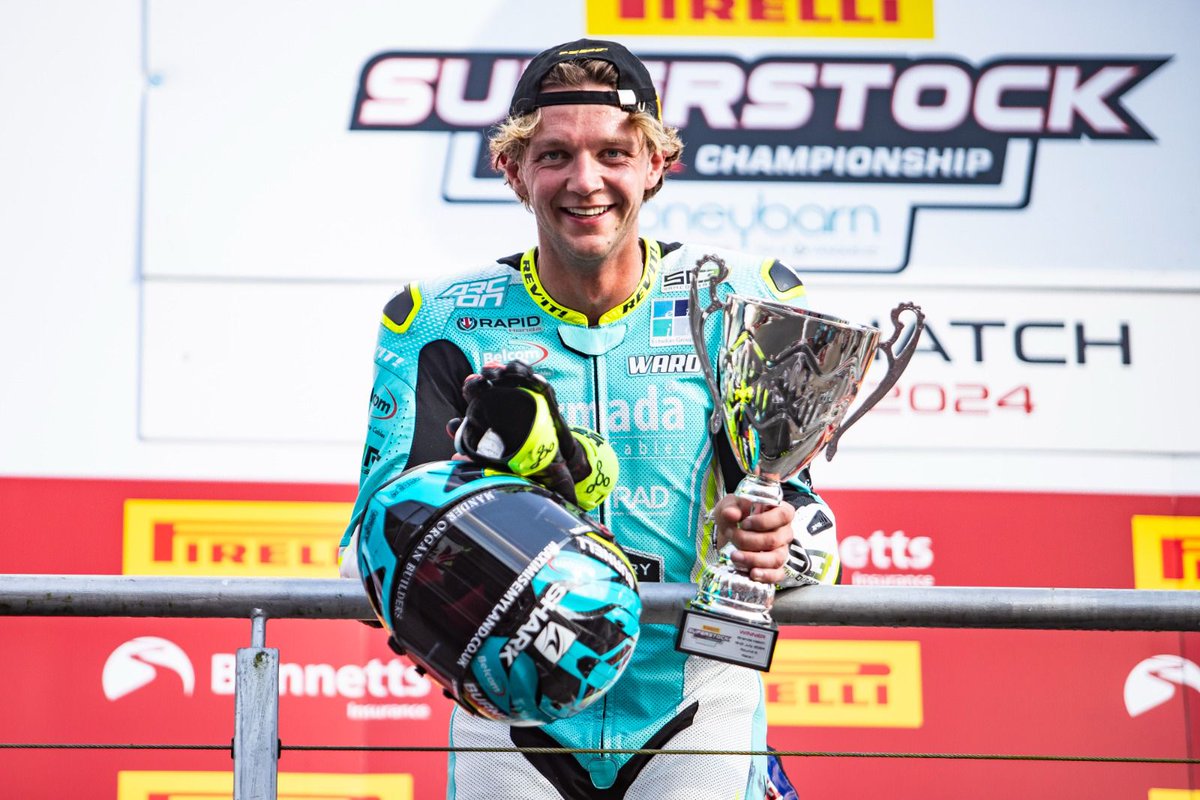 Bennetts British Superbike Championship (@officialbsb) on Twitter photo NEWS: <a href="/Tom_Wardy_21/">Tom Ward</a> to deputise for <a href="/FrancoBourne/">franco bourne</a> at <a href="/CadwellPark/">Cadwell Park</a>
Ward stands in at Rapid Honda for #CadwellBSB this Bank Holiday weekend
📰 bit.ly/3Av2bGQ NEWS: <a href="/Tom_Wardy_21/">Tom Ward</a> to deputise for <a href="/FrancoBourne/">franco bourne</a> at <a href="/CadwellPark/">Cadwell Park</a>
Ward stands in at Rapid Honda for #CadwellBSB this Bank Holiday weekend
📰 bit.ly/3Av2bGQ
