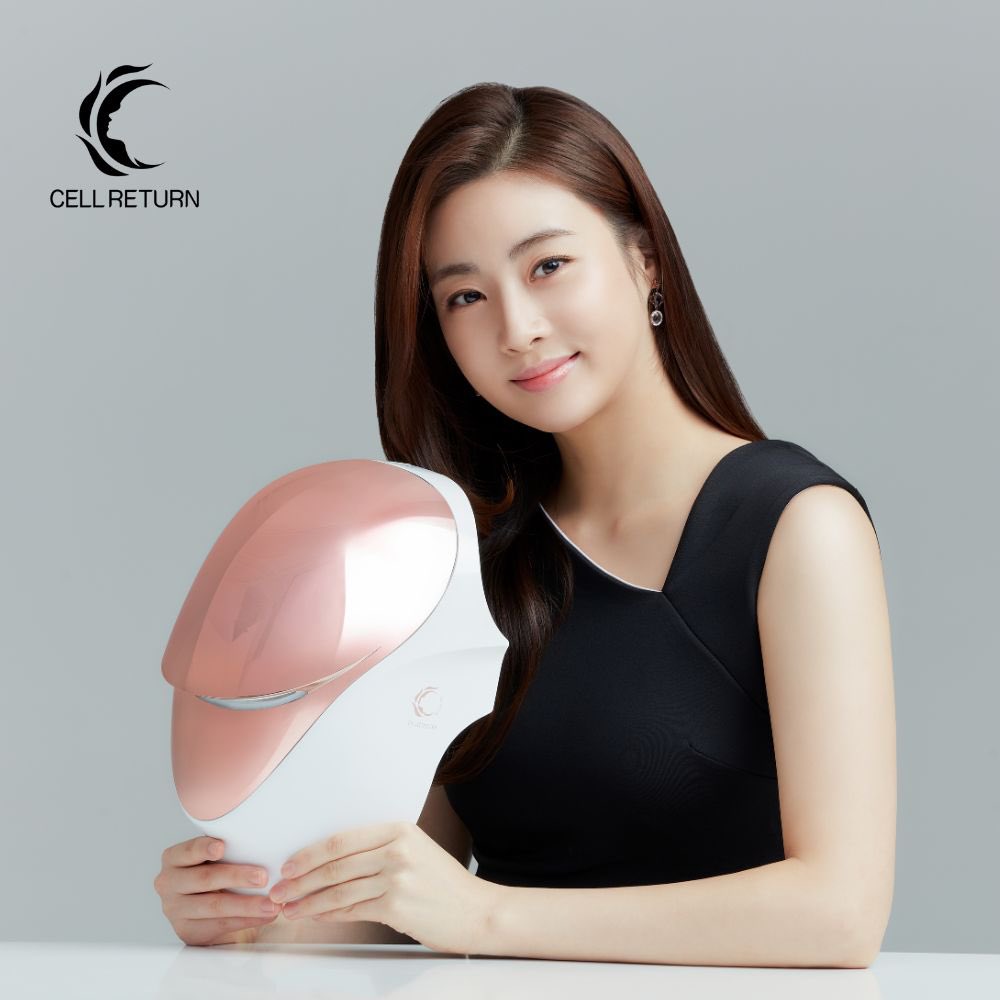 cellreturn_my's tweet photo. Say hello to radiant, youthful skin with the #cellreturnplatinum! This cutting-edge beauty tool is designed to transform your skincare routine with its advanced technology and luxurious design.👉🏼 https://t.co/28DKiASgqp #cellreturnledmask #beautyfoomall #skinfirming #kangsora https://t.co/Ez1vZdmUAC