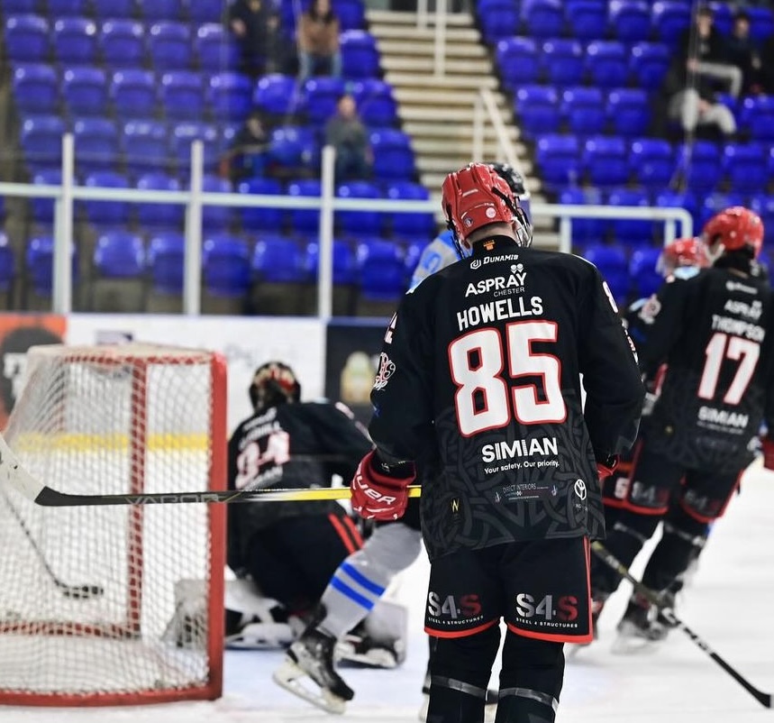 Head into the new season with high-quality, long-lasting Ice Hockey wear. Get in touch with us at Dunamis today.⁠
⁠
📸 Aspray Chester Deeside Dragons 
⁠
#feelthepower #dunamissportswear #dunamiswear #icehockeyuk #icehockeyplayers