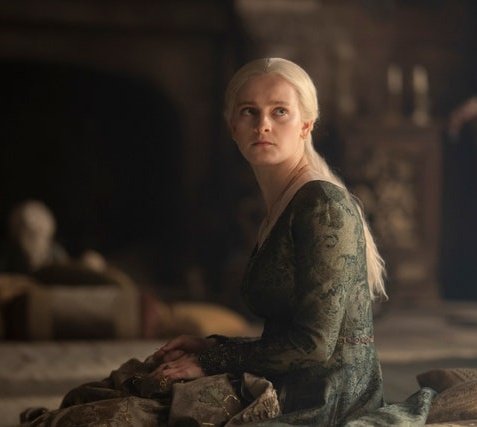 ThronesUpdates tweet picture