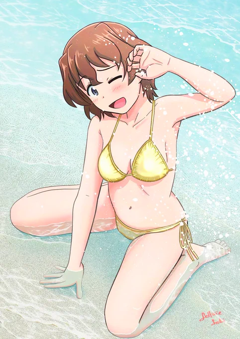 海ではしゃぐ赤星小梅 金ビキニ/銀ビキニ 