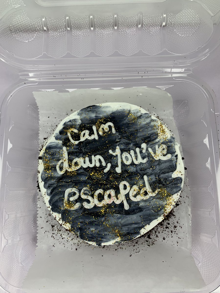 T_okee's tweet photo. It’s a new week to book us for your celebration cakes…
Bento cakes are available daily in the bakery for 8000 naira only🥳
📍Ile Ife Osun State
#OAUBaker
#Ifebaker
#OAUTwitter https://t.co/aYhgTCVUaI