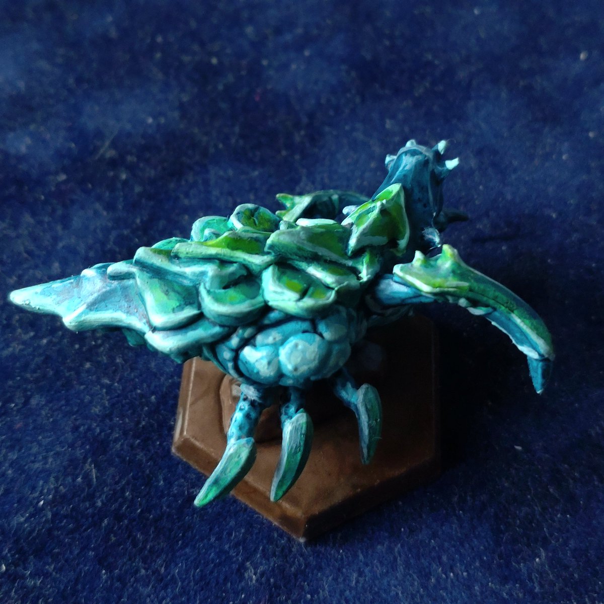MoreliaRevy's tweet photo. The two artworks from yesterday, the #deeprockgalactic glyphid and my nails lol.
Thanks for hanging out with me!
#tabletopminis #tabletopfigures #miniaturepainting https://t.co/HZUPnZTfiX