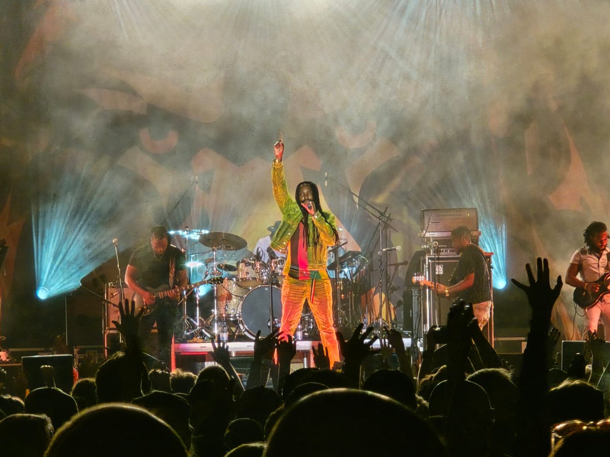 St3ffiee's tweet photo. Time flies when you're having fun.
~Ruhr Reggae Summer~ https://t.co/rl8EP9ifTb