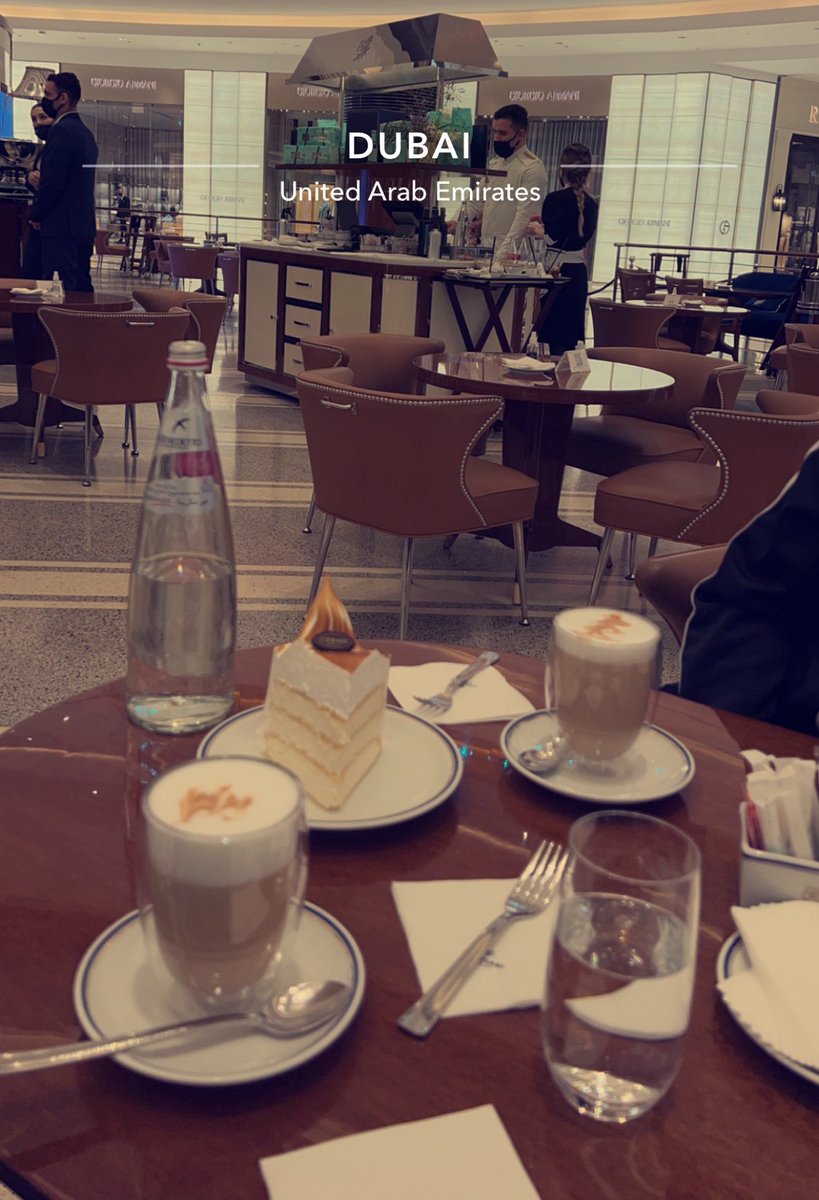 binabdullah37's tweet photo. من فترة طويلة طويلة جدًا وأنا أربي نفسي على الامتنان صرت أشعر غالبًا بسعادة، و في هذه اللحظة أتممت عامًا جديدًا من عمري و لو كانت هناك حكمة في سنيني الفائتة هي الامتنان الدائم لكل ماوهبني اياه ربي عائلتي واصدقائي على وجودهم في حياتي 

مساء الخير للجميع ❤️ https://t.co/lPj75ElWG8