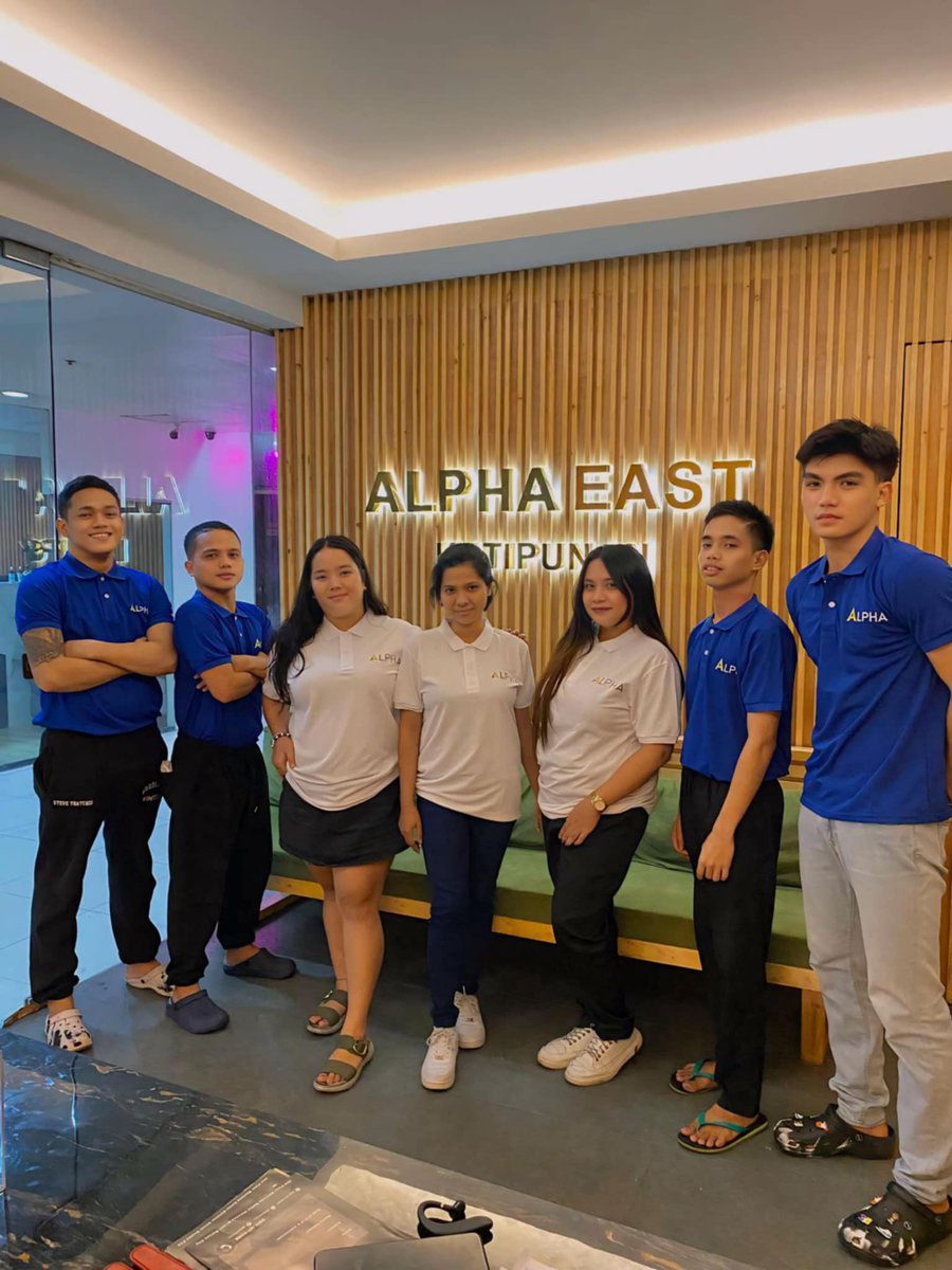 massage_alpha's tweet photo. #AlphaEAST is ready to welcome EVERYONE 🏳️‍🌈

Small towel is the new normal 🫣

Meet our lovely receptionists and super friendly attendants! 💯 Not to mention that Claude is the hearthrob from SHOWTIME!

Walk-ins are welcome anytime, ANY DAY 🔥 https://t.co/uejdma00sg
