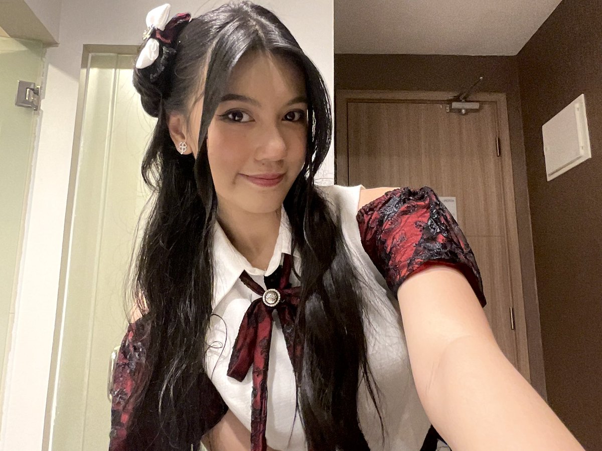 indiraseruni__'s tweet photo. RI Fest kemarin malam! terima kasih yang sudah datang❤️🤍 https://t.co/q0BmslUYzD