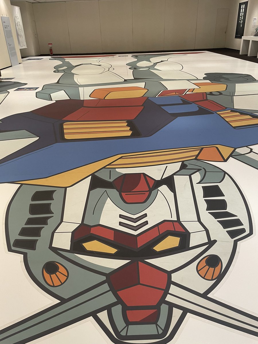 通訳案内士に残念ながら落ちた人は、日本人向けの国内添乗員の仕事を始めるのも良いと思います
試験合格後にぶち当たる現場を知らないという壁を先に乗り越えられるので、通訳案内士デビュータイミングが結局同じになるというオチもあるかも！
あと地理の勉強になります📚
↓巨大ロボ展を見て来ました