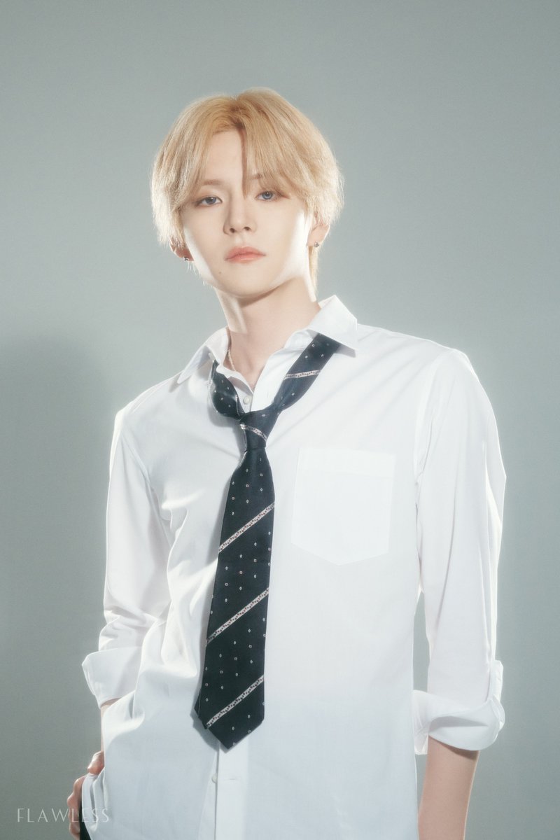 with_flawless's tweet photo. #FLAWLESS X #TREASURE

🔗 https://t.co/AQwsYRqsg6

Adore Every glow: The True TREASURE Within

📆~ 9.8 23:59 (KST)

#요시 #YOSHI
@ygtreasuremaker @treasuremembers https://t.co/pihKlW2y5S