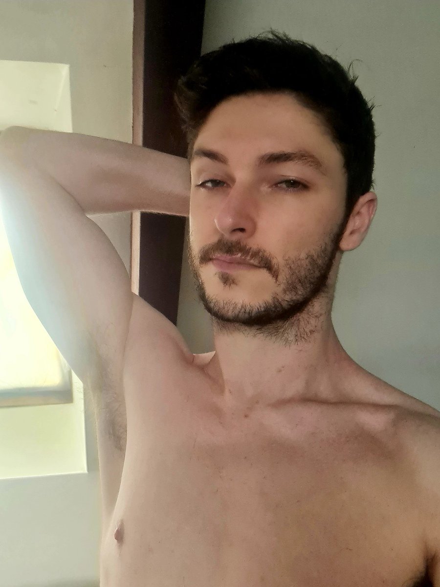 CashMasterRiley's tweet photo. A little sleepy this morning, time to wake up and drain some subs. Whos ready? #findom #cashmaster #paypig https://t.co/DoseJB1gbG