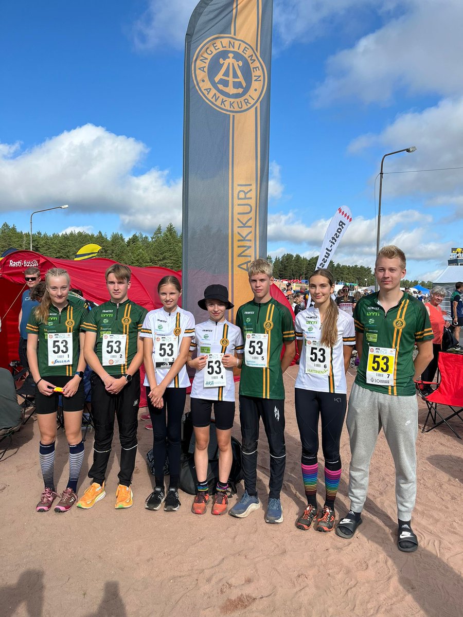 AngAnkkuri's tweet photo. Viikonloppuna Alastarolla suunnistettiin Nuorten Jukola ja valtakunnallinen Kompassi-kisa. Ankkurilla oli mukana ennätysmäärä, peräti 5 täyttä NuJu-joukkuetta!💚💛 

Sijoitukset 19, 24, 76, 114 ja 145.⚓️📈

Kaikille siis hyväksytty tulos, hyvää oppia ja ikimuistoisia kokemuksia! https://t.co/UUW1nTtnTU
