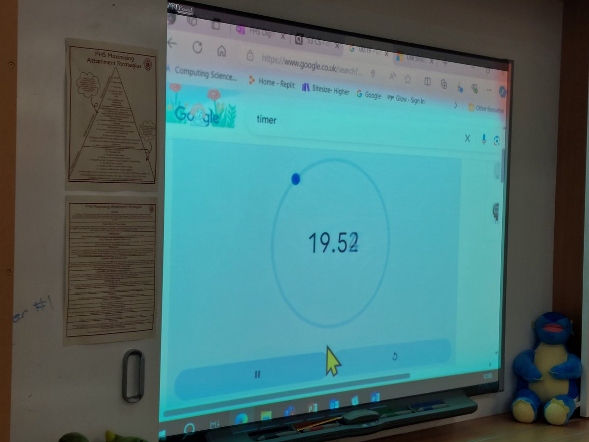 FHSComputingClub tweet media