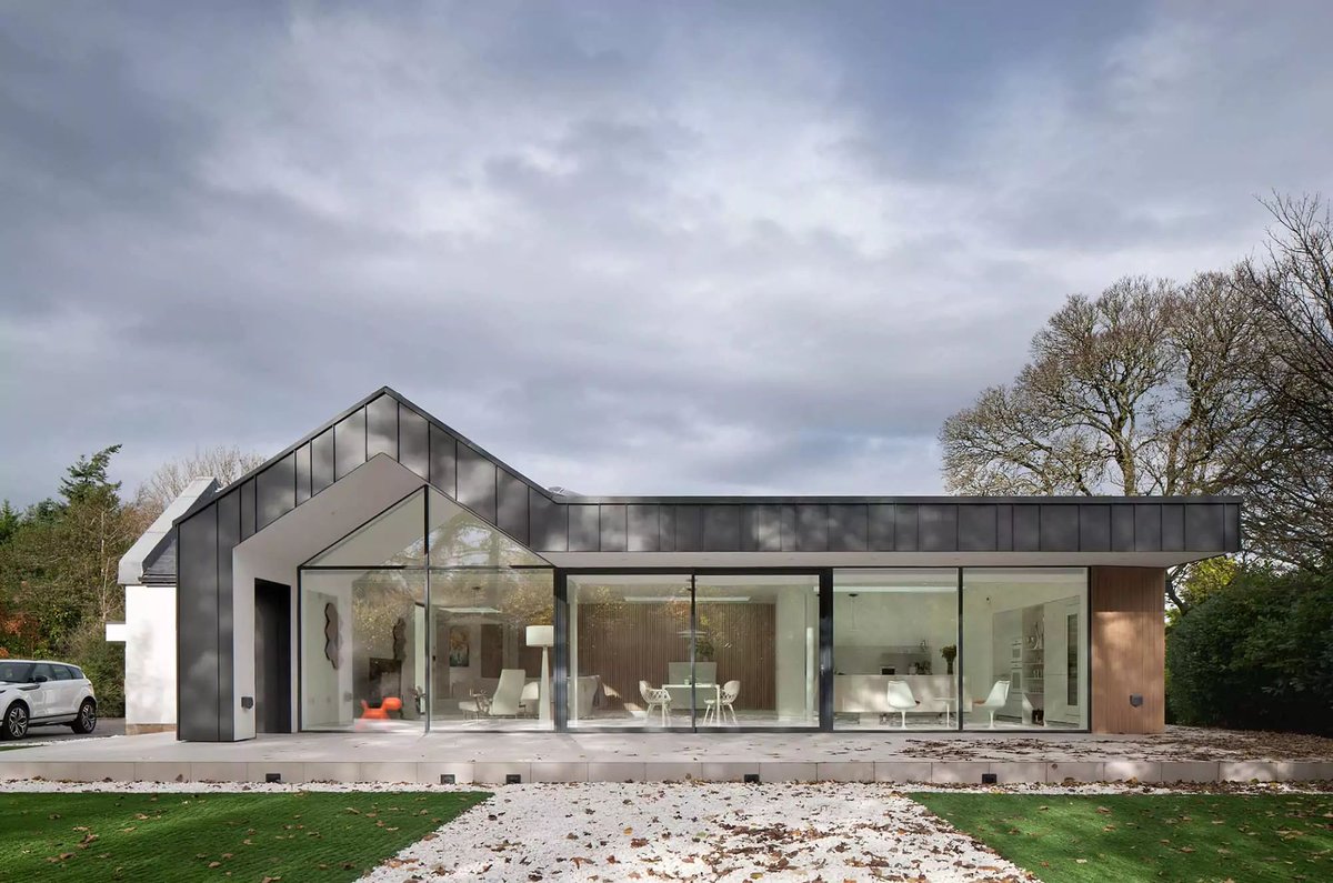 cubeglassltd's tweet photo. #Senior #SeniorSF52 #Residential
#Windows #Doors #FrenchDoors 
#CurtainWalling #BuiltEnvironment
#NewBuilds #Scotland #Architects #CubeGlass https://t.co/mYDJZ6KhJA