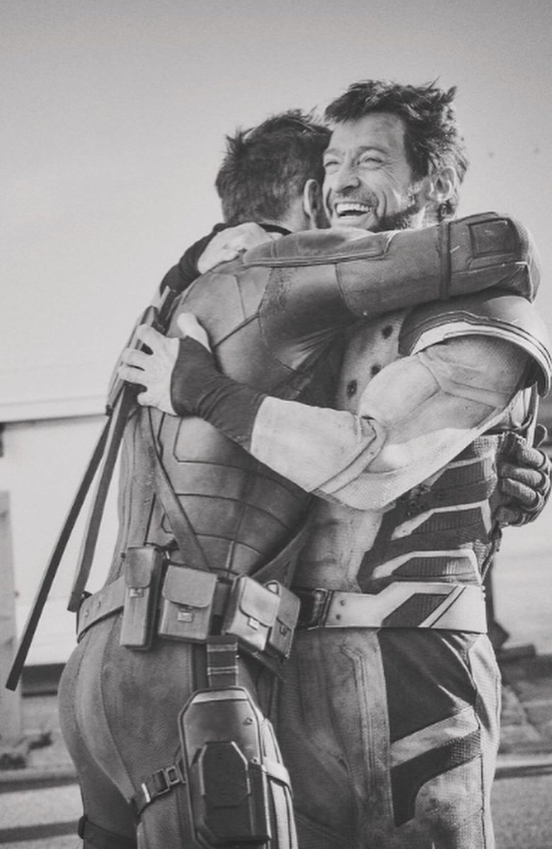ShiftNews_tw's tweet photo. ❗️ RyanReynolds agradece a #HughJackman por #DeadpoolandWolverine

📌 "#DeadpoolAndWolverine, Hugh no solo hizo realidad los sueños de los fans de Wolverine. También hizo realidad los MISMOS. Él es EL X-Man"

🏷 @ShiftNews_tw https://t.co/h1FYsHnzcl