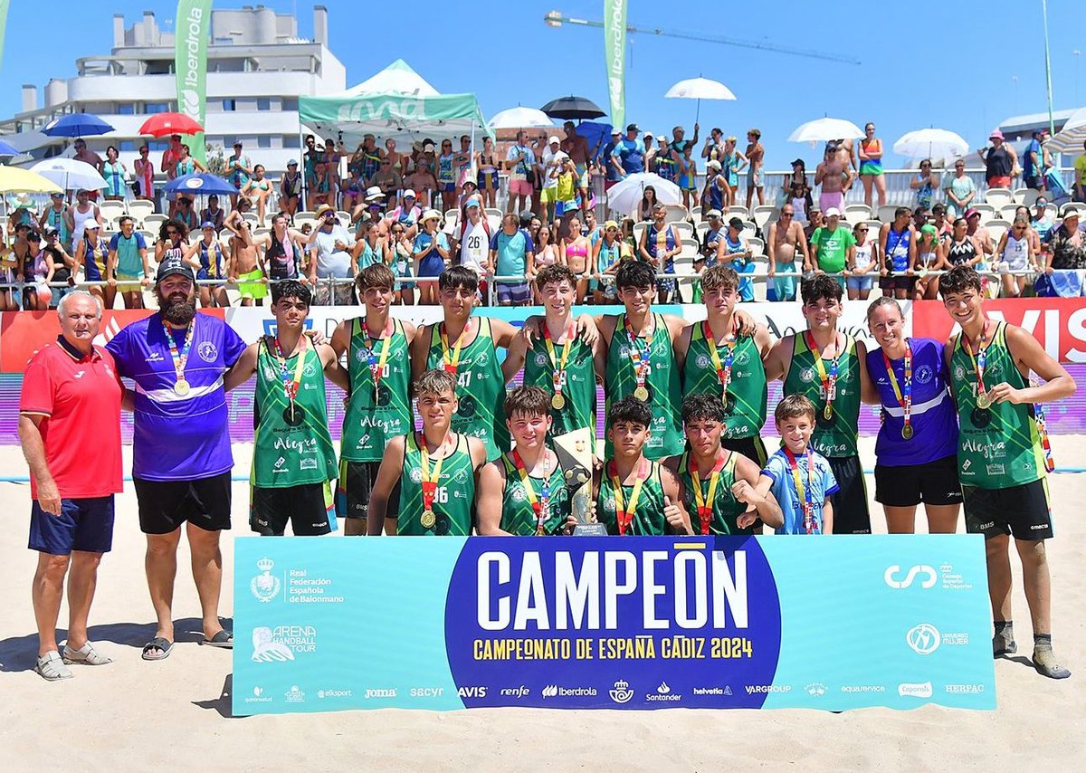🥇 El cadete masculino del Balonmano Sanse, campeón de España de balonmano playa