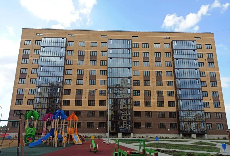 В Омске ввели в эксплуатацию 3 новых дома dlvr.it/TC5MZs