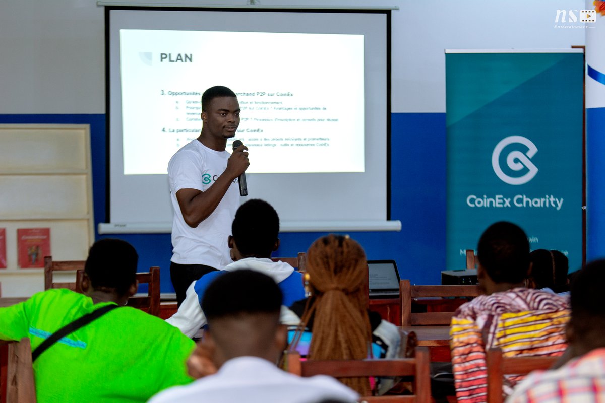 RobViaBTC's tweet photo. 🚀 Last week, we hosted a Crypto #CoinExCharityLecture in #Benin with over 50 students joining us! 

🙌 We covered everything from CoinEx's ecosystem to the basics of crypto trading, and had a fun interactive Q&amp;A session. 💡

#CoinExShape #CoinExCharity @CoinExCharity https://t.co/vqG2t1kZBj