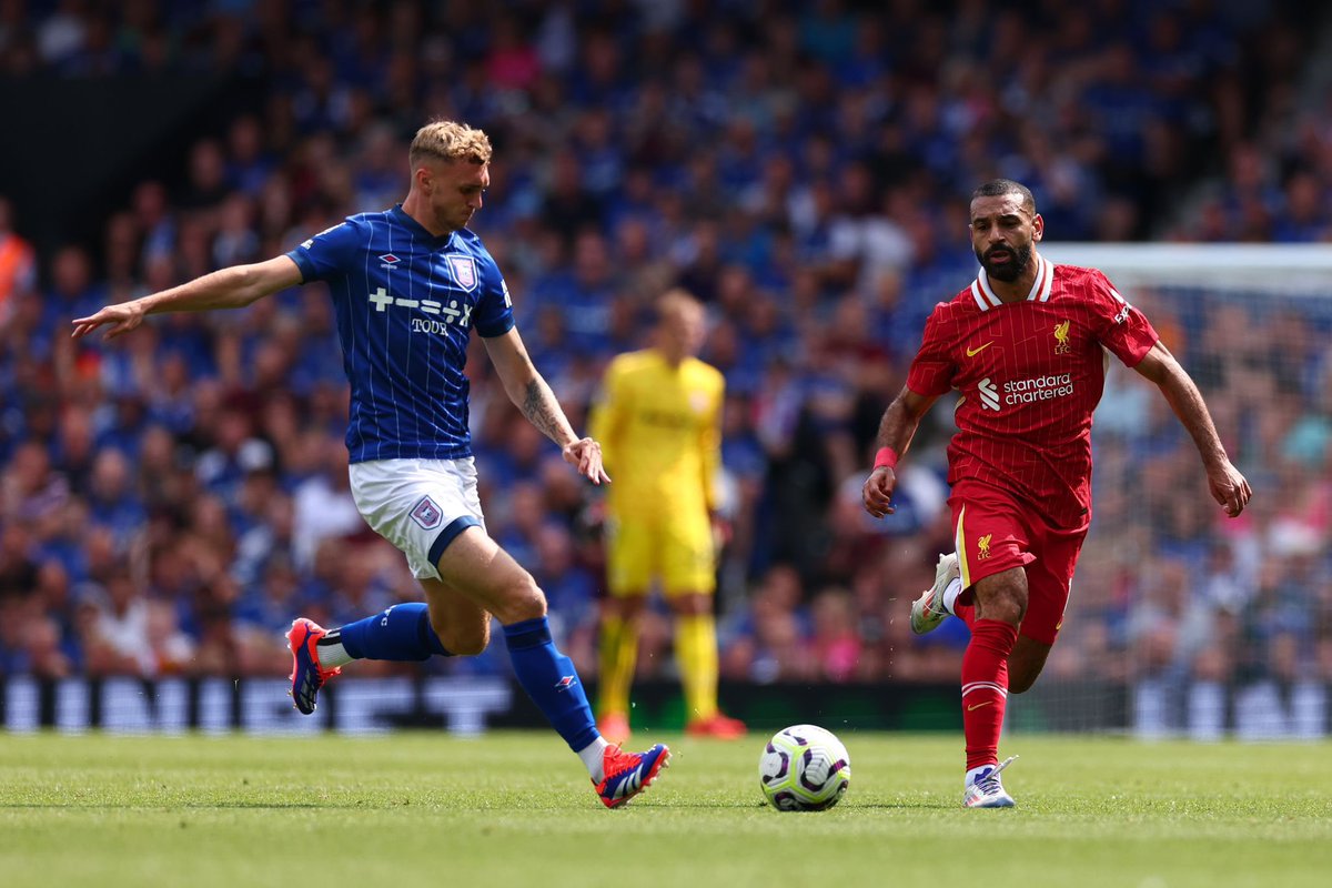 Premier League debut ✅ 

<a href="/SamSzmodics/">Sam Szmodics</a> x <a href="/jackootaylor/">Jack Taylor</a> 👏🇮🇪
