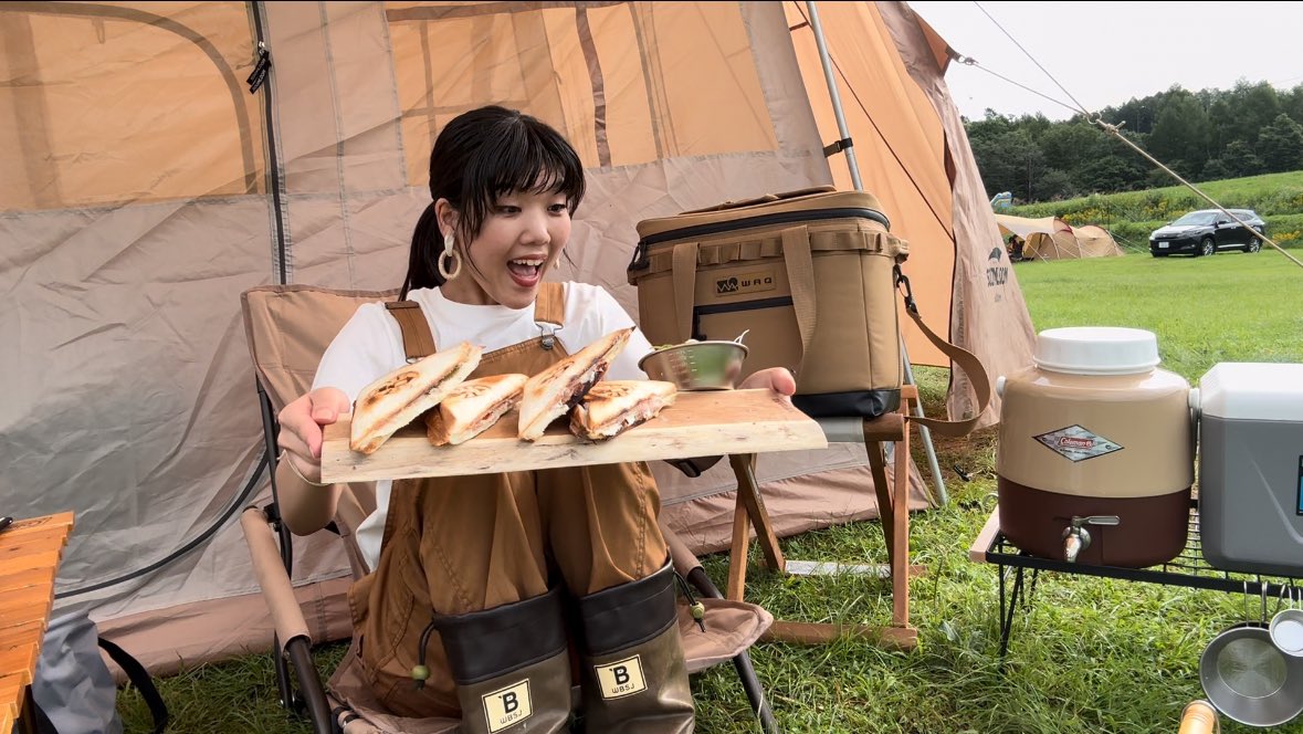 nenegoon's tweet photo. キャンプ朝ごはんの裏側🥪

完成→落下→顔芸→反省

10秒くらいの間の出来事。 https://t.co/lH6NEfMxPR