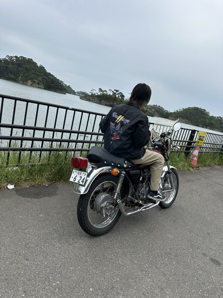bokumurayama's tweet photo. #バイクの日 #バイクの日2024 #819の日 #cb350four
16歳の時から25歳に至るまでバイク持ってない時期ないほど好き
俺のバケヨン✌️ https://t.co/fsyn0GcZQF