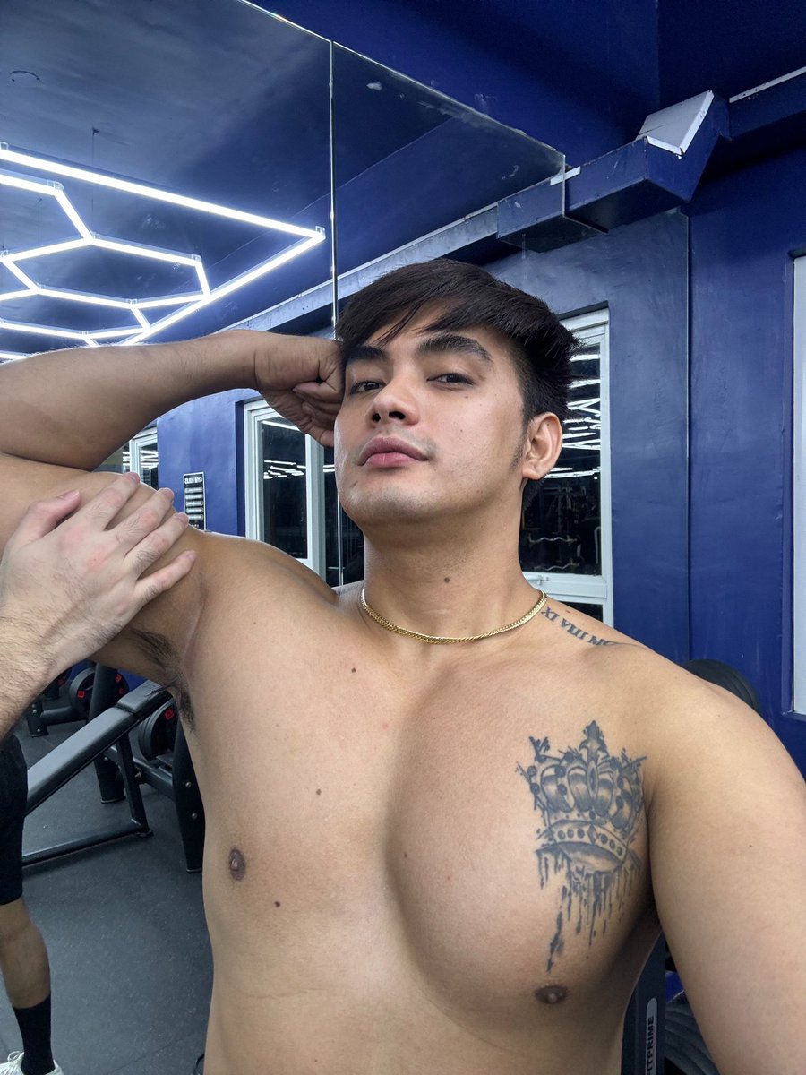 Newest Gym in Town 
With Steam room and Sauna 😍😍😍
Complete set and Equipment 💪💪💪

Open 24 hours . 

<a href="/Alpha247Fitness/">Alpha 24/7 Fitness</a> 
📍10th floor Westame Suites Matalino st Q.c ..  

FREE 7 DayS Trial 
Lezz Goo ..