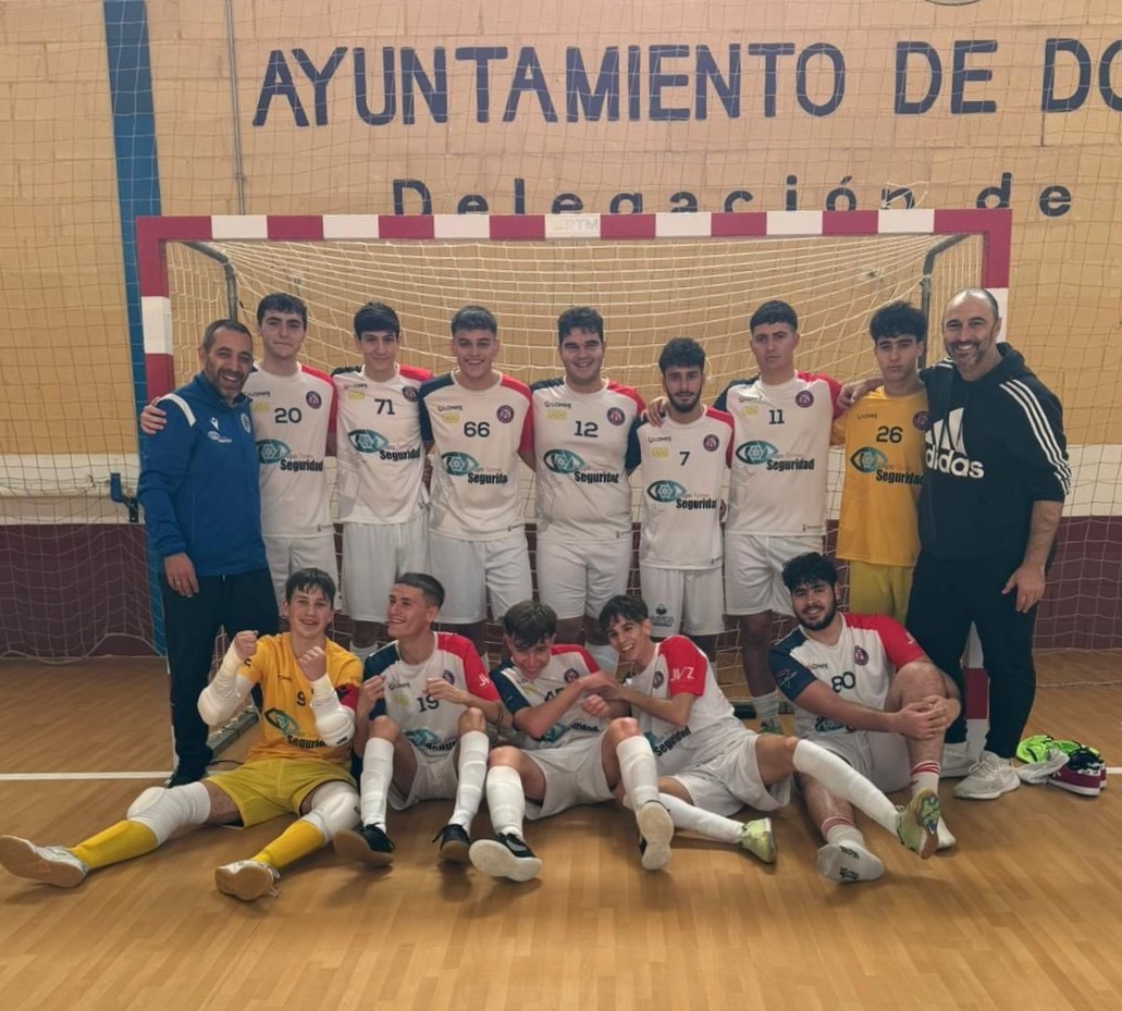 𝐑𝐄𝐍𝐎𝐕𝐀𝐂𝐈𝐎́𝐍 📝 | José María Palmero sigue al frente de GTS Nazareno Dos Hermanas FS Juvenil 
 
👔El técnico nazareno (<a href="/tybu8/">Jose Maria Palmero</a>) renueva para seguir con el desarrollo de los canteranos  

🗣️"Es un objetivo bonito, que afronto con mucha ilusión"
 🔗nazarenodoshermanasfs.es/2024/08/19/jos…