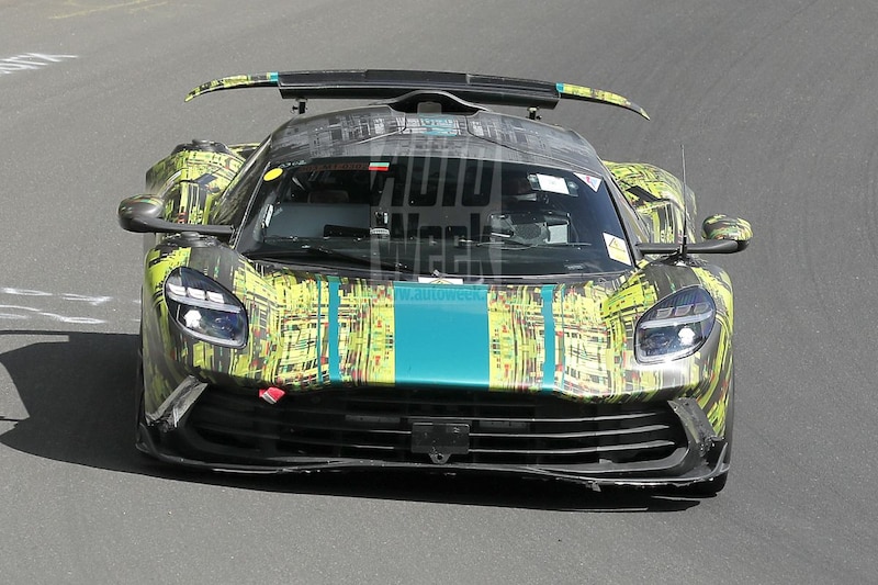 AstonMartinStrt's tweet photo. Aston Martin Valhalla nu écht bijna productierijp https://t.co/3HscjaIT1K https://t.co/zHUXLXvaV4