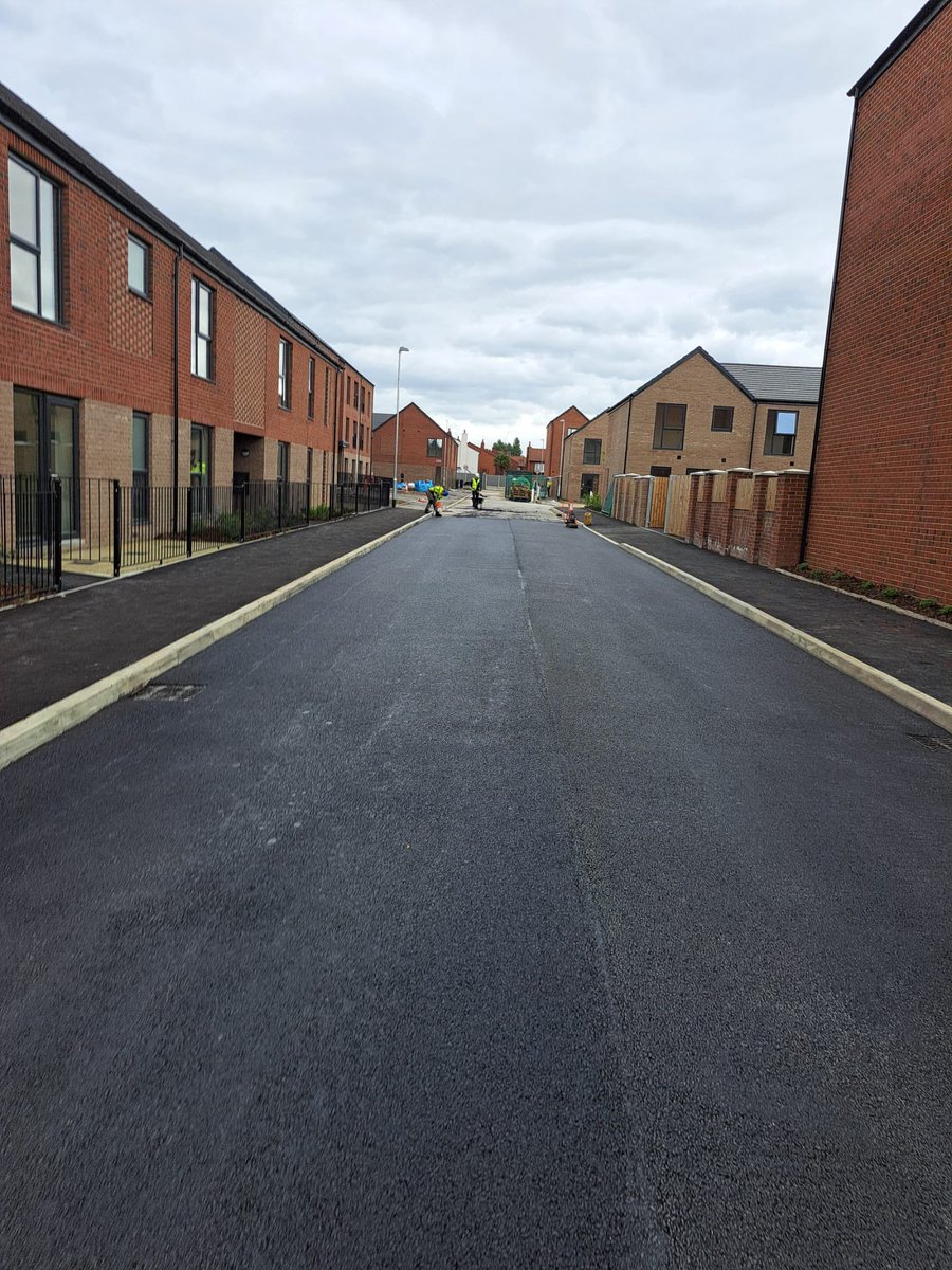 TarwaysAsphalte (@tarwaysasphalte) on Twitter photo Recently completed access road works for our valued client in Salford 😎 Brilliant work by everyone involved 🤝 Does your project require tarmac works? is your driveway need updating? get in touch today 01514863287 ☎ or sales@tarways.co.uk 📧 #tarways #since1973 #pavingtheway Recently completed access road works for our valued client in Salford 😎 Brilliant work by everyone involved 🤝 Does your project require tarmac works? is your driveway need updating? get in touch today 01514863287 ☎ or sales@tarways.co.uk 📧 #tarways #since1973 #pavingtheway