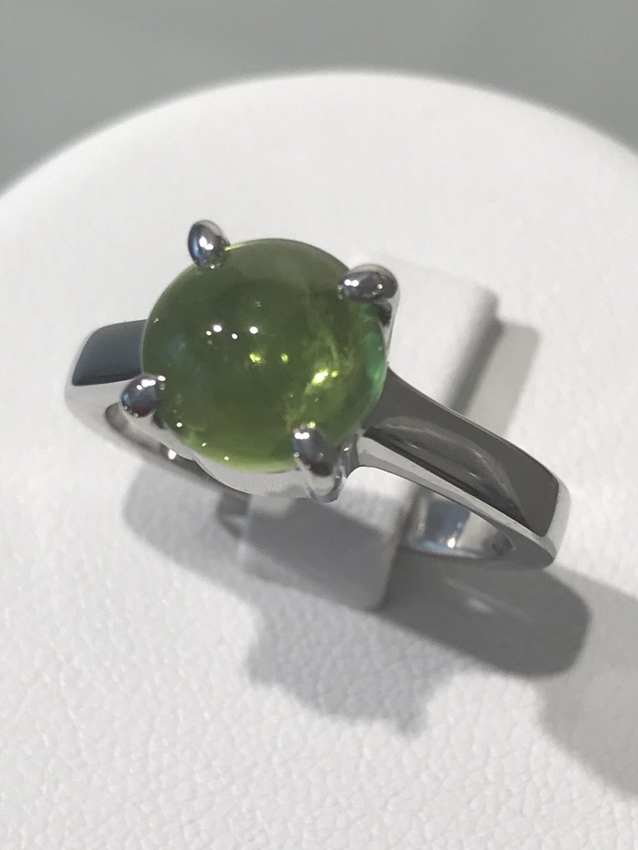 Freeman Brothers Crawley tweet media