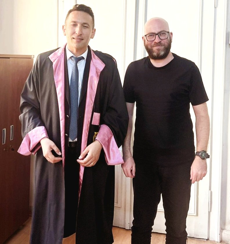 My PhD student Alparslan Güzey (<a href="/AlpGuzey/">Alp Guzey 🌍</a>) has a PhD now! 🎈🙃